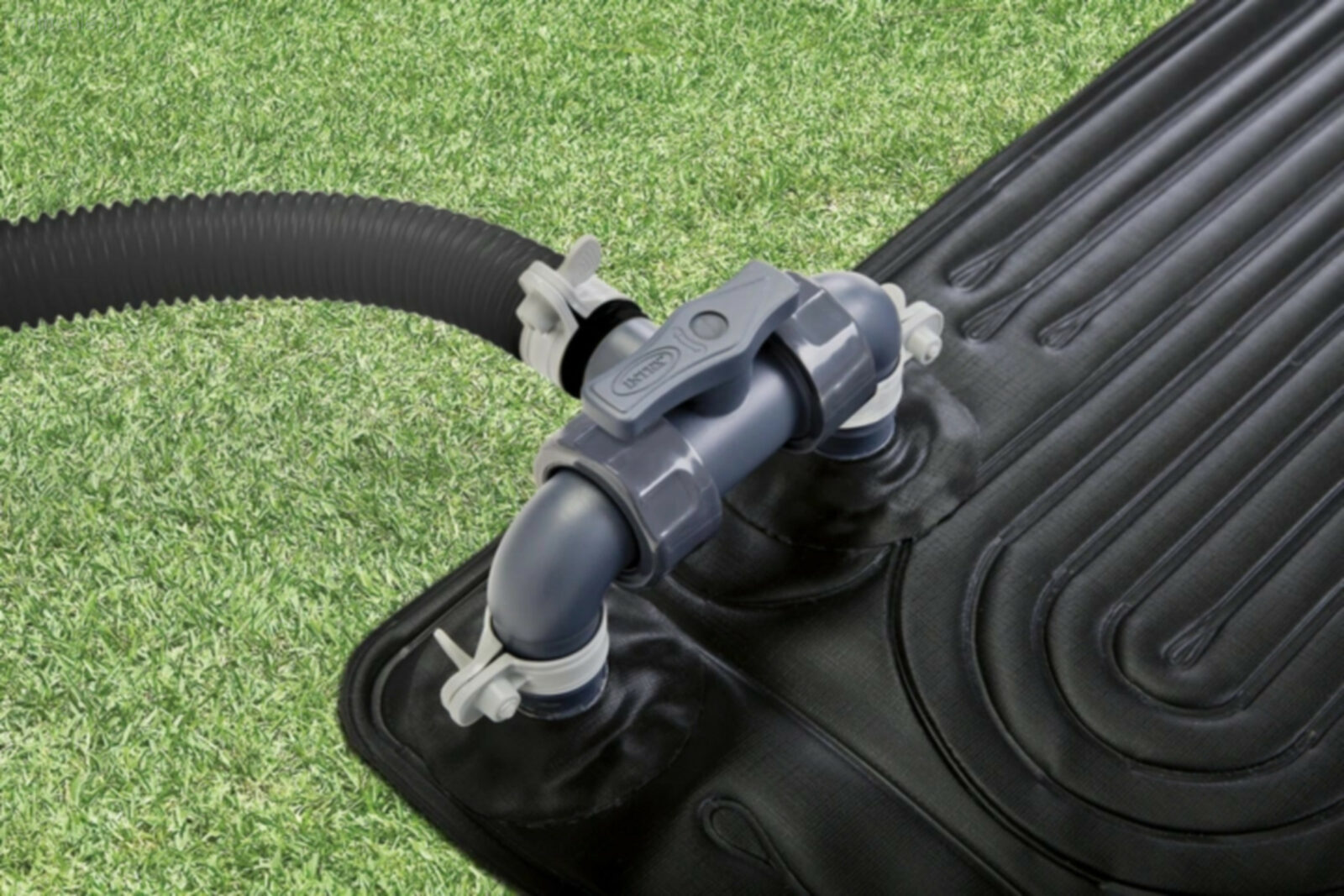 Mata solarna podgrzewająca wodę do basenu Intex 28685 - obrazek 3